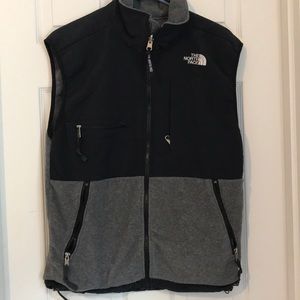 Men’s North Face Vest